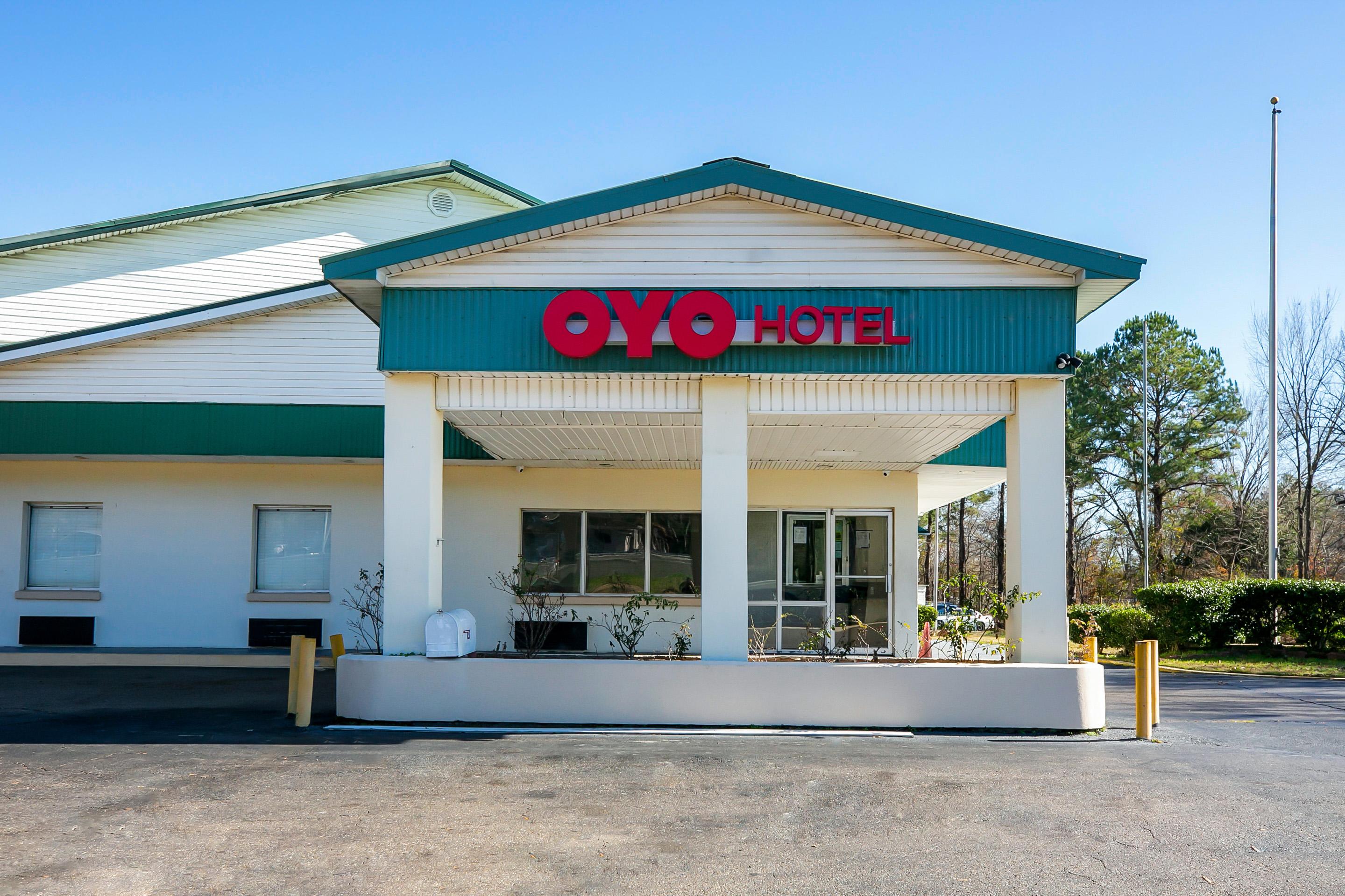 Oyo Hotel Jackson South I-55 Exteriör bild